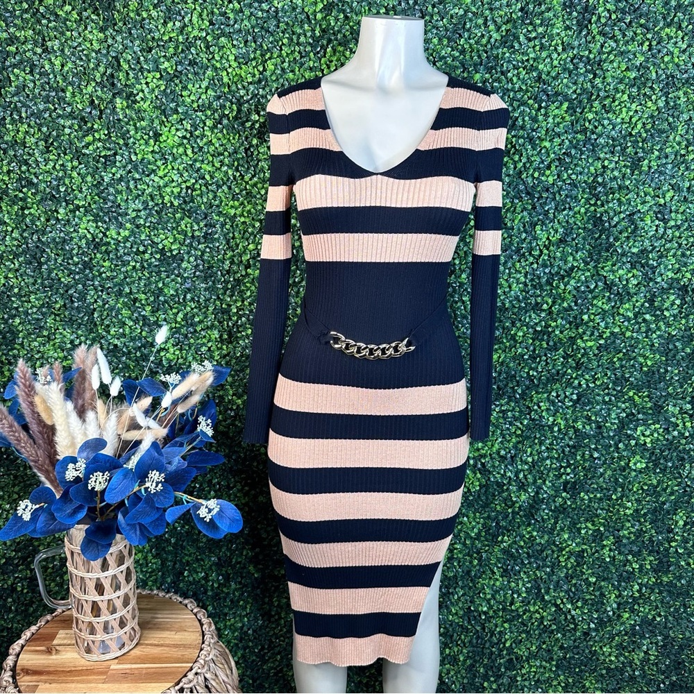 Nwt Black and brown striped ribbed long sleeve midi dress nwt